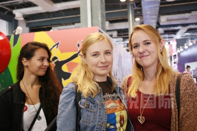 2017SHCC盛況回顧，看(kàn)盛悅國(guó)際現(xiàn)場(chǎng)展示物(wù)理(lǐ)特效化(huà)妝（多(duō)圖來(lái)襲！）